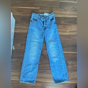 Levi’s straight ribcage jeans